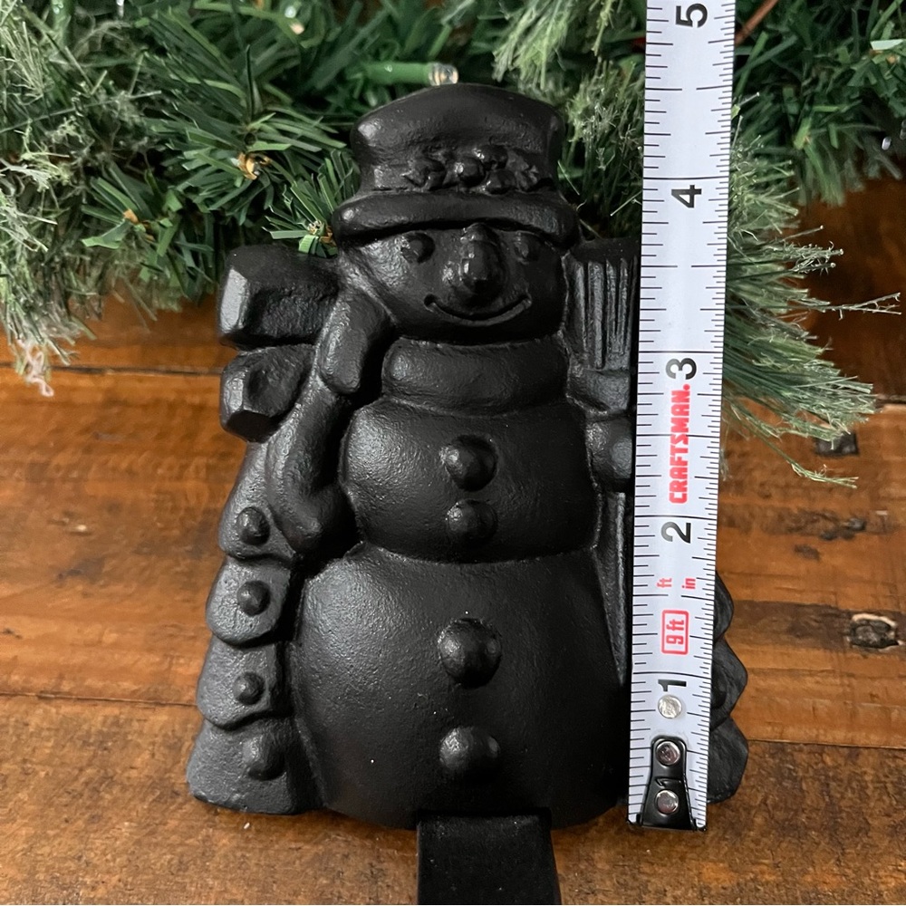 Vintage Cast Iron Snowman Stocking Holder Hanger Hook Shelf Mantle Metal Heavy - Picture 6 of 8